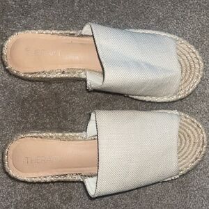 Princess Polly Therapy Sable Natural Platforms Size 9